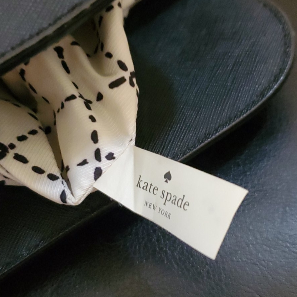 Kate Spade Newbury Lane Miles Bag - Picture 11 of 15